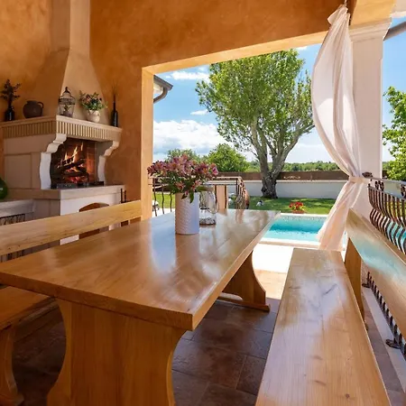 Rotonda Villa Vrsar