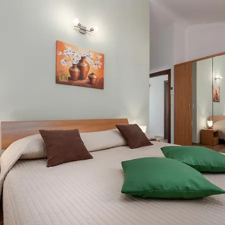 Rotonda Villa *